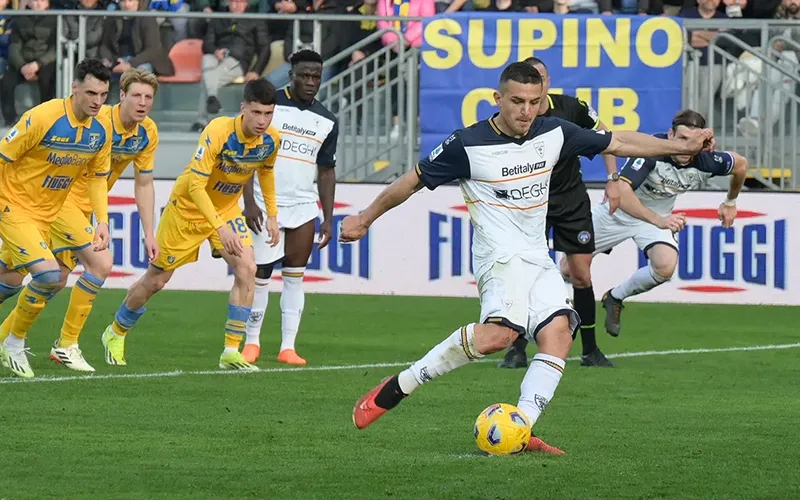Nhận định soi kèo bóng đá Frosinone vs Lecce 00h30 ngày 30/10/2026